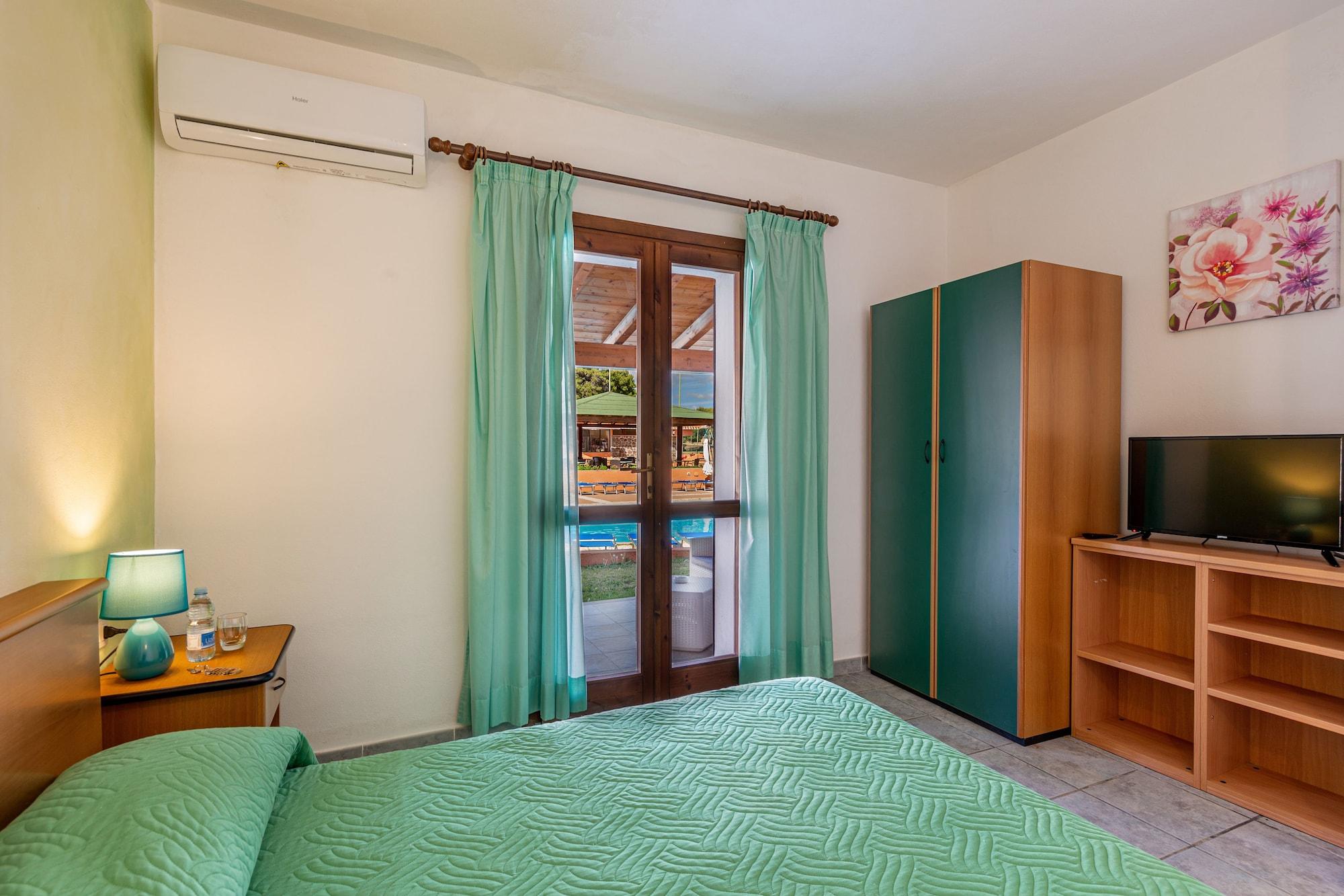 Marina Manna Hotel And Club Village Valledoria  Exterior foto