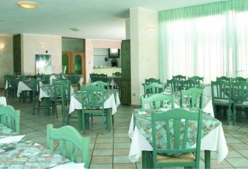 Marina Manna Hotel And Club Village Valledoria  Exterior foto