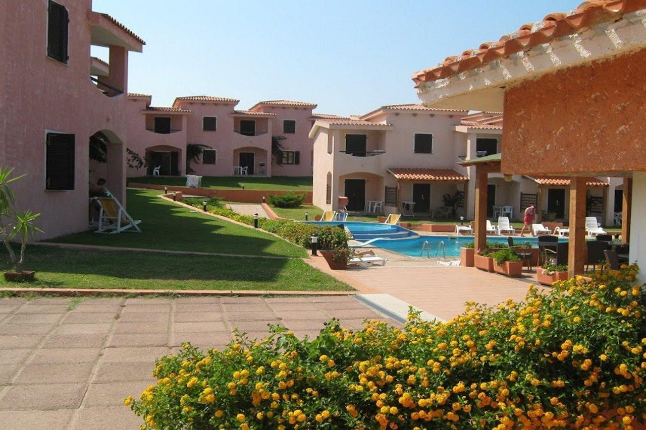 Marina Manna Hotel And Club Village Valledoria  Exterior foto