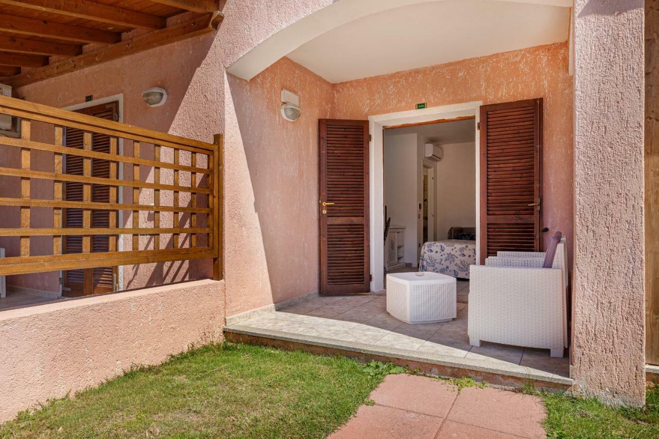Marina Manna Hotel And Club Village Valledoria  Exterior foto