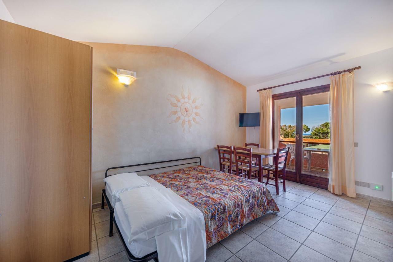 Marina Manna Hotel And Club Village Valledoria  Exterior foto
